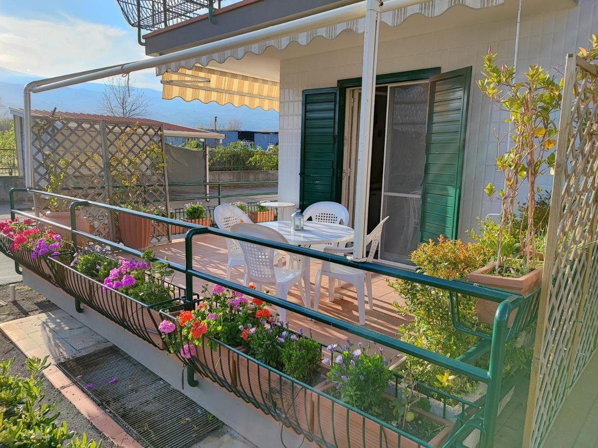 Sea Garden, Fronte Mare Con Piscina Apartment Mascali Exterior photo
